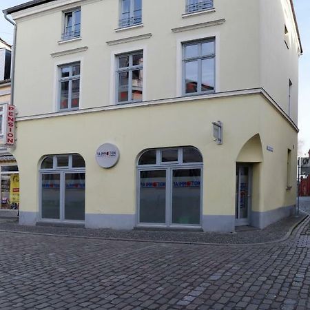 Pension Am Pferdemarkt Güstrow Buitenkant foto